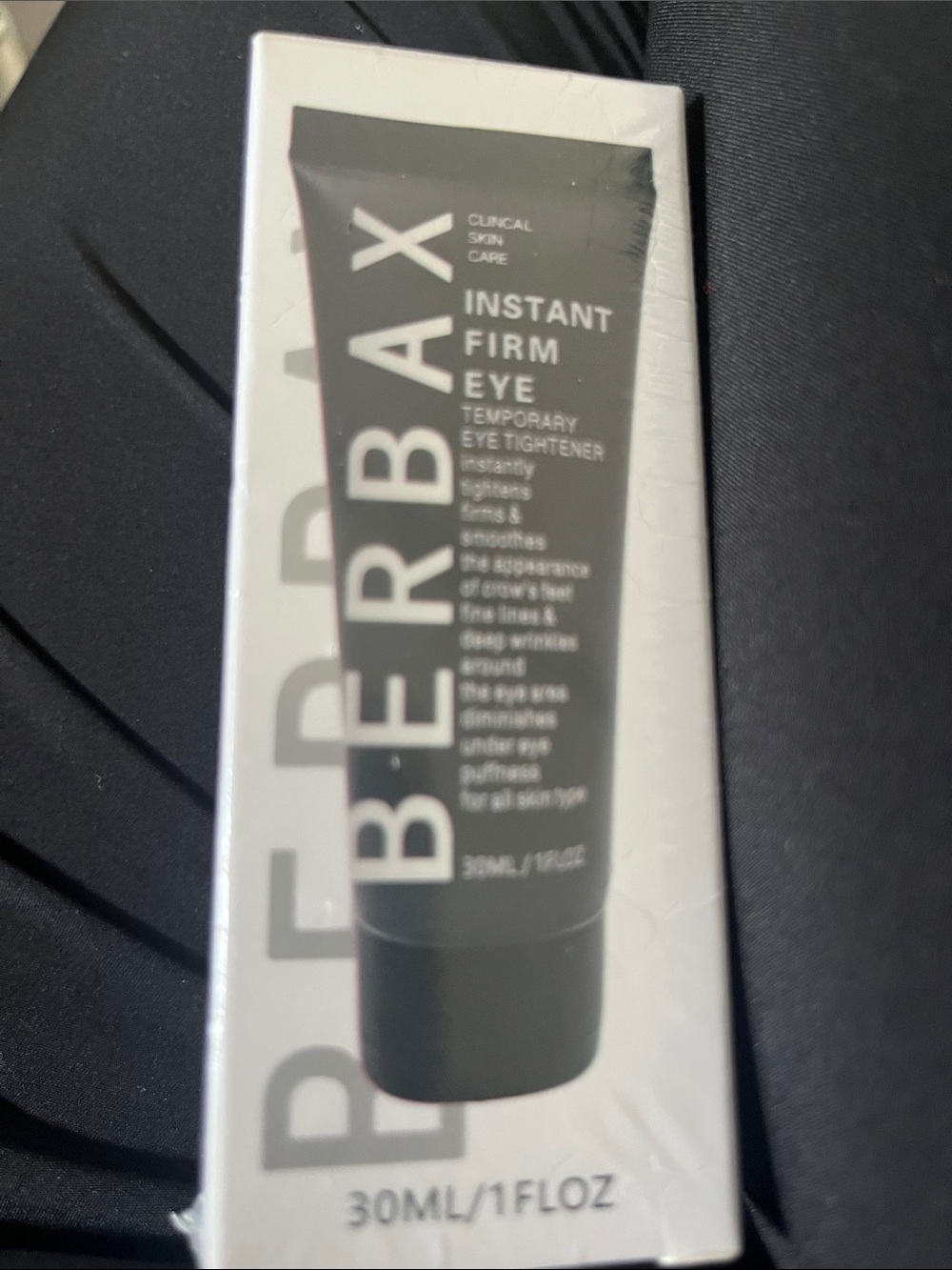 Instant Firm Eye Tightener – Black by